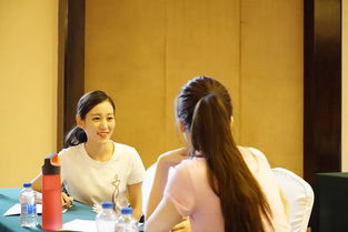 义乌老板娘，掌握五门外语，超越英语的语言魅力