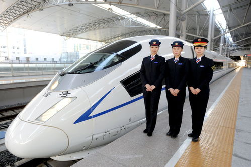 列车长回应工作人员餐车内吸烟事件，规范管理，确保乘客安全与舒适